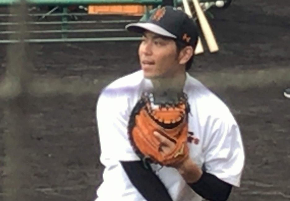 NPB バット 読売ジャイアンツ 大城卓三選手+karuniamitra.co.id